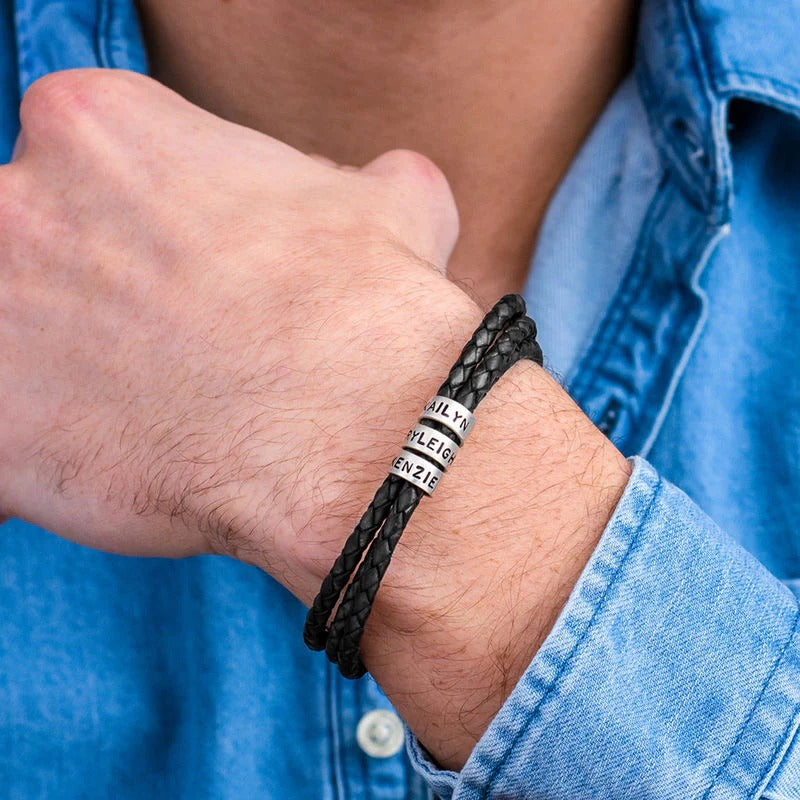 Pulseira de Couro com Nomes™ Personalizados – Presente Especial para os Papais