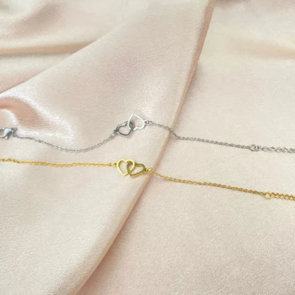 Pulseira Duplo Coração Entrelaçados Banhado a Ouro 18k Position 5